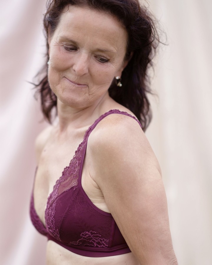 Soutien-gorge Kamaya bordeaux pour petites poitrines